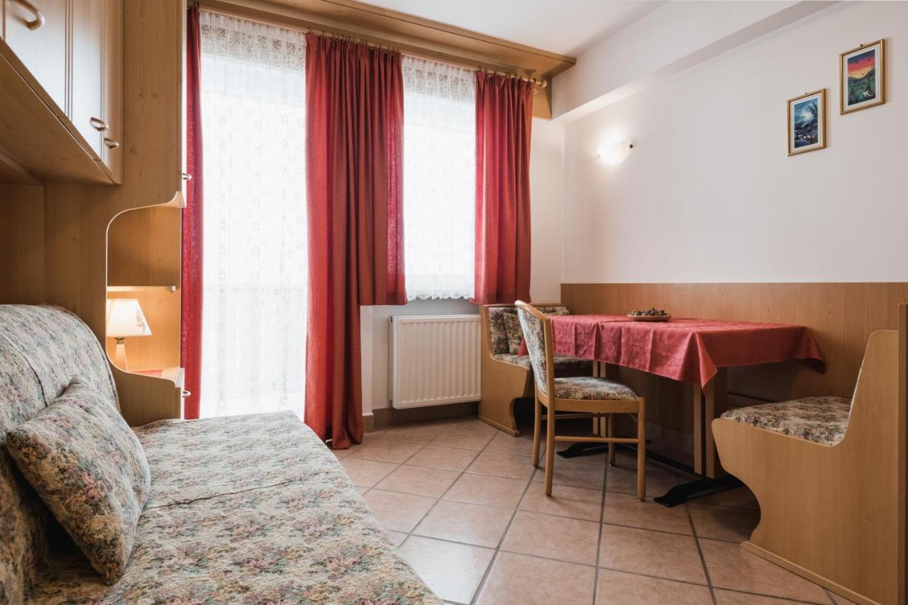 Apparthotel Sellaronda Arabba Esterno foto